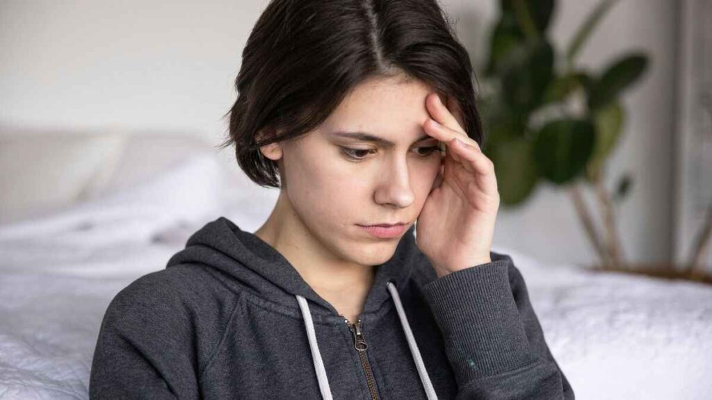 Why Overthinking Happens & How to Stop It in Under 2 Minutes