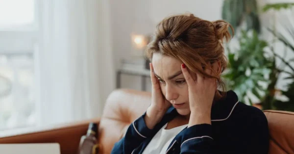 8 Trauma Responses in Everyday Life That Are Often Mistaken for Personality Traits